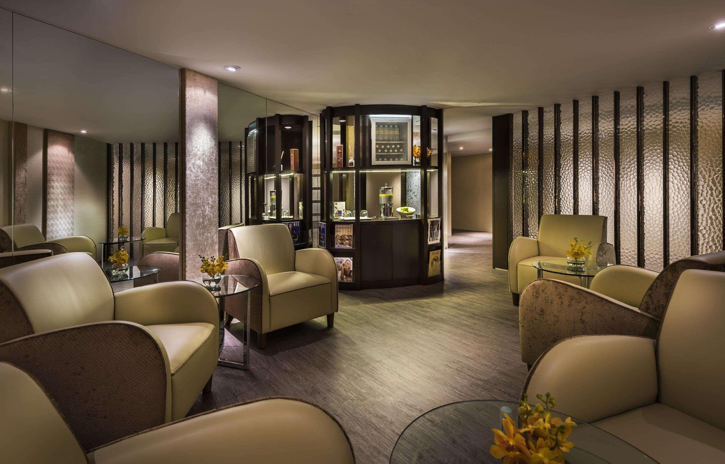 Khách sạn The Fullerton 5*
